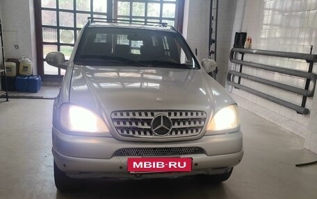 Mercedes-Benz M-Класс, 1998 год, 700 000 рублей, 10 фотография