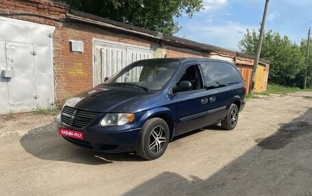 Dodge Caravan IV, 2005 год, 800 000 рублей, 1 фотография