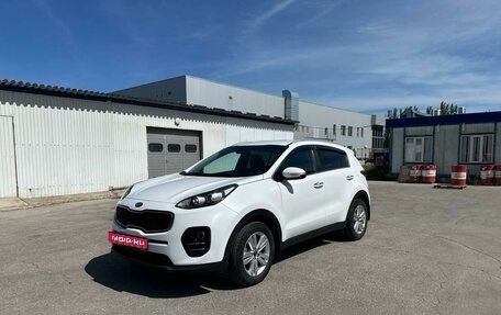 KIA Sportage IV рестайлинг, 2018 год, 2 325 000 рублей, 1 фотография