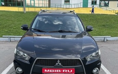 Mitsubishi Outlander III рестайлинг 3, 2010 год, 1 фотография