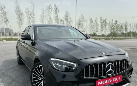 Mercedes-Benz E-Класс, 2021 год, 4 400 000 рублей, 2 фотография