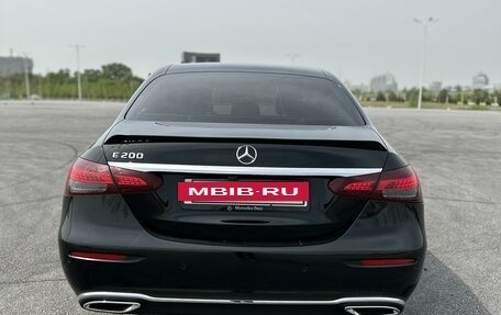 Mercedes-Benz E-Класс, 2021 год, 4 400 000 рублей, 4 фотография