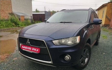 Mitsubishi Outlander III рестайлинг 3, 2011 год, 1 250 000 рублей, 3 фотография