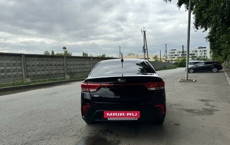 KIA Rio IV, 2018 год, 1 450 000 рублей, 6 фотография