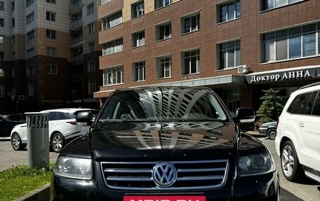 Volkswagen Touareg III, 2006 год, 1 100 000 рублей, 2 фотография