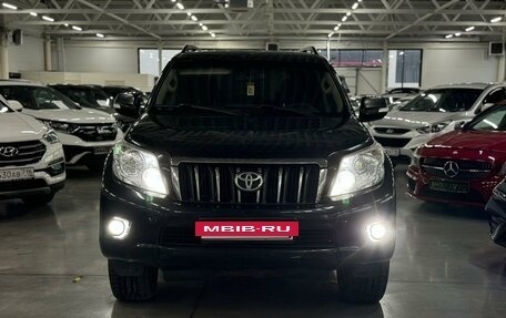 Toyota Land Cruiser Prado 150 рестайлинг 2, 2013 год, 2 999 000 рублей, 2 фотография