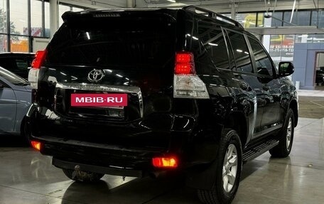 Toyota Land Cruiser Prado 150 рестайлинг 2, 2013 год, 2 999 000 рублей, 6 фотография