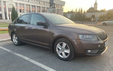 Skoda Octavia, 2013 год, 1 050 000 рублей, 2 фотография