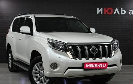 Toyota Land Cruiser Prado 150 рестайлинг 2, 2015 год, 3 790 000 рублей, 4 фотография