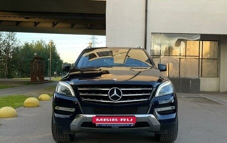 Mercedes-Benz M-Класс, 2012 год, 2 300 000 рублей, 3 фотография