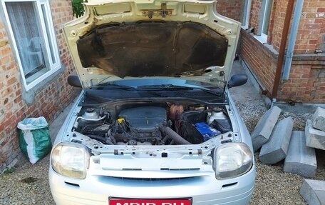 Renault Clio III, 2000 год, 310 000 рублей, 2 фотография