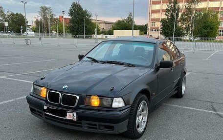 BMW 3 серия, 1995 год, 280 000 рублей, 2 фотография