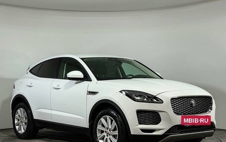 Jaguar E-Pace, 2018 год, 3 380 000 рублей, 3 фотография