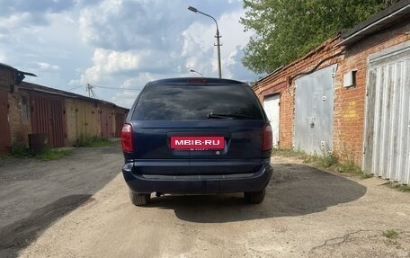 Dodge Caravan IV, 2005 год, 800 000 рублей, 4 фотография