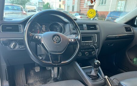 Volkswagen Jetta VI, 2016 год, 1 270 000 рублей, 6 фотография