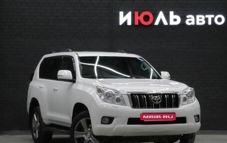 Toyota Land Cruiser Prado 150 рестайлинг 2, 2013 год, 2 990 000 рублей, 4 фотография