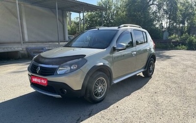 Renault Sandero I, 2013 год, 890 000 рублей, 1 фотография