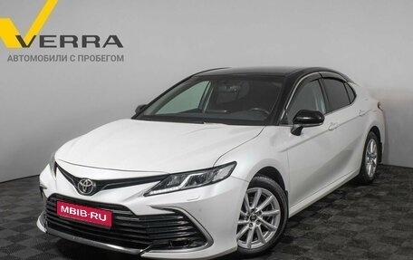 Toyota Camry, 2021 год, 3 420 000 рублей, 1 фотография