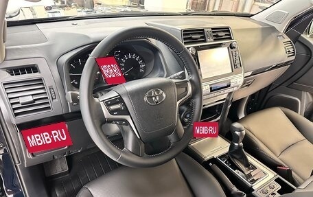 Toyota Land Cruiser Prado 150 рестайлинг 2, 2020 год, 5 999 000 рублей, 15 фотография