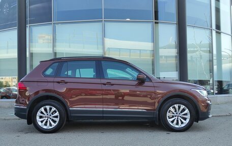 Volkswagen Tiguan II, 2021 год, 3 421 000 рублей, 6 фотография