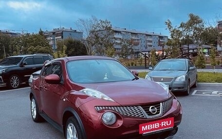 Nissan Juke II, 2011 год, 940 000 рублей, 2 фотография