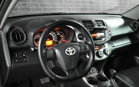 Toyota RAV4, 2010 год, 1 570 000 рублей, 16 фотография