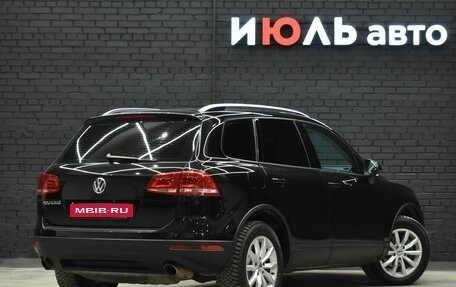 Volkswagen Touareg III, 2015 год, 2 630 000 рублей, 8 фотография