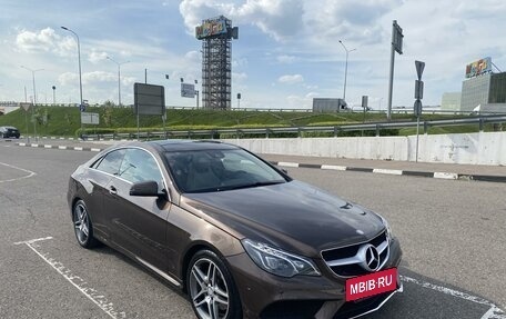 Mercedes-Benz E-Класс, 2014 год, 2 400 000 рублей, 3 фотография