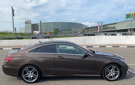 Mercedes-Benz E-Класс, 2014 год, 2 400 000 рублей, 4 фотография