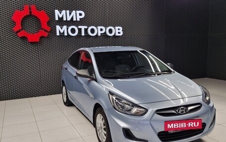 Hyundai Solaris II рестайлинг, 2012 год, 970 000 рублей, 5 фотография