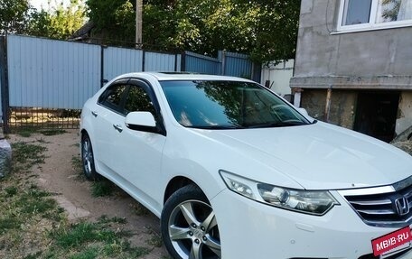 Honda Accord VIII рестайлинг, 2012 год, 2 150 000 рублей, 2 фотография