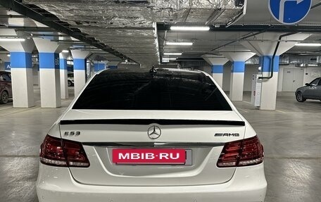 Mercedes-Benz E-Класс, 2015 год, 2 150 000 рублей, 6 фотография