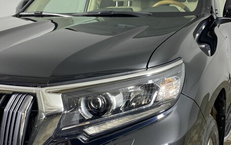 Toyota Land Cruiser Prado 150 рестайлинг 2, 2018 год, 7 800 000 рублей, 9 фотография