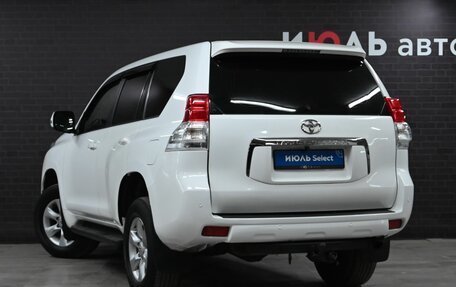 Toyota Land Cruiser Prado 150 рестайлинг 2, 2013 год, 3 150 000 рублей, 7 фотография