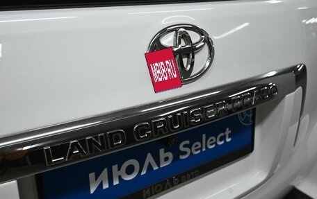 Toyota Land Cruiser Prado 150 рестайлинг 2, 2013 год, 3 150 000 рублей, 11 фотография