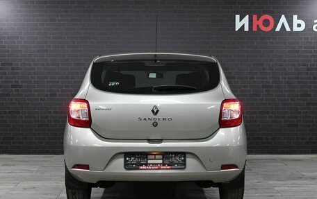 Renault Sandero II рестайлинг, 2015 год, 920 000 рублей, 5 фотография