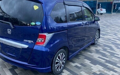 Honda Freed I, 2014 год, 1 580 000 рублей, 4 фотография