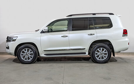 Toyota Land Cruiser 200, 2016 год, 7 390 000 рублей, 8 фотография