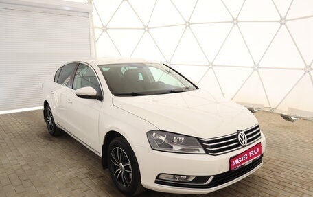 Volkswagen Passat B7, 2014 год, 1 390 000 рублей, 1 фотография