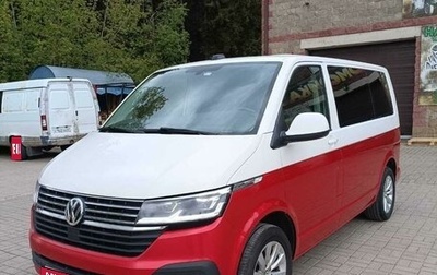 Volkswagen Caravelle T6 рестайлинг, 2021 год, 5 600 000 рублей, 1 фотография