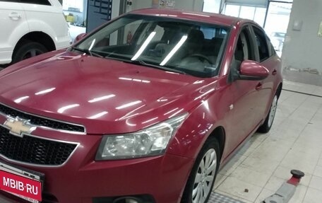 Chevrolet Cruze II, 2010 год, 650 000 рублей, 1 фотография