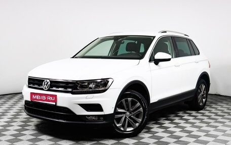 Volkswagen Tiguan II, 2019 год, 2 800 000 рублей, 1 фотография