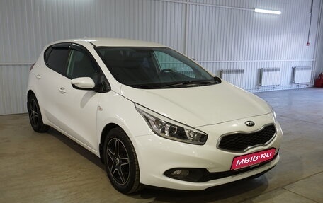 KIA cee'd III, 2015 год, 1 070 000 рублей, 1 фотография