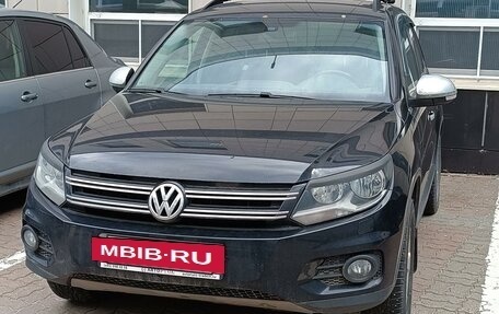 Volkswagen Tiguan I, 2015 год, 1 575 000 рублей, 2 фотография