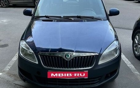 Skoda Fabia II, 2010 год, 399 999 рублей, 1 фотография