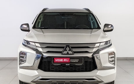 Mitsubishi Pajero Sport III рестайлинг, 2021 год, 4 485 000 рублей, 2 фотография