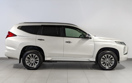 Mitsubishi Pajero Sport III рестайлинг, 2021 год, 4 485 000 рублей, 4 фотография