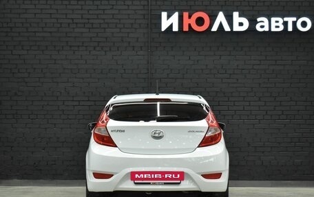 Hyundai Solaris II рестайлинг, 2013 год, 790 000 рублей, 4 фотография