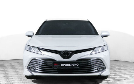 Toyota Camry, 2020 год, 3 785 000 рублей, 2 фотография