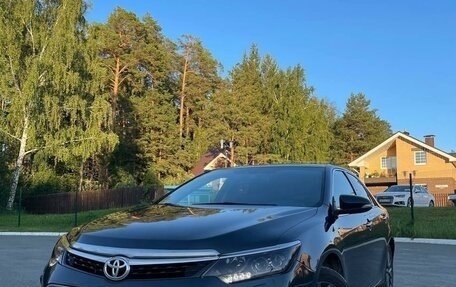 Toyota Camry, 2018 год, 2 850 000 рублей, 4 фотография